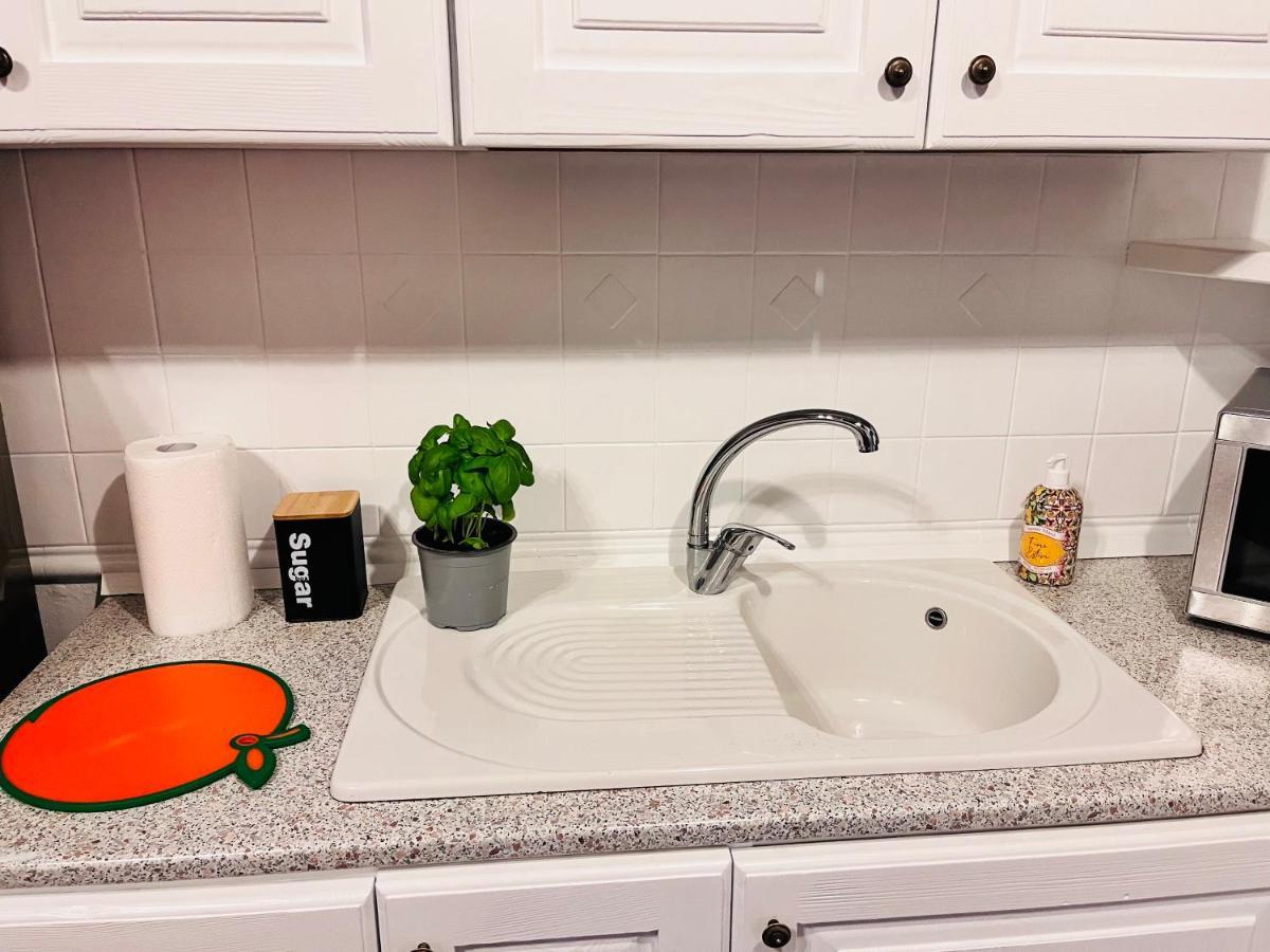 Alex Castle Apartment Gravedona Bagian luar foto